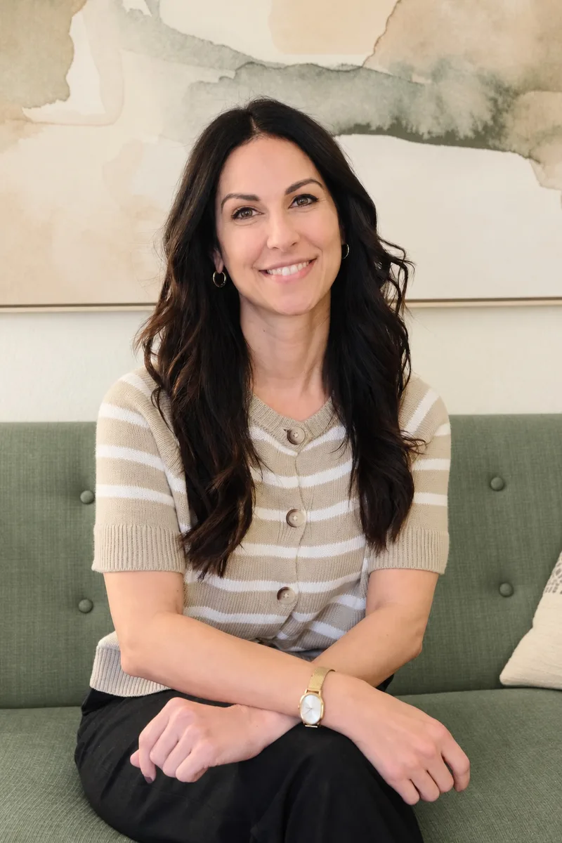 Alexa Yassi, Licensed Marriage and Family Therapist, in Scottsdale, AZ